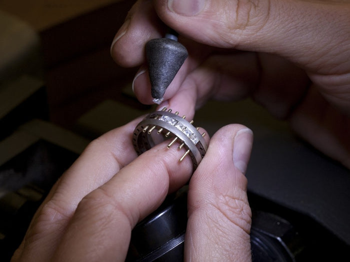 Stephen Einhorn is an ethical & sustainable jewellery brand