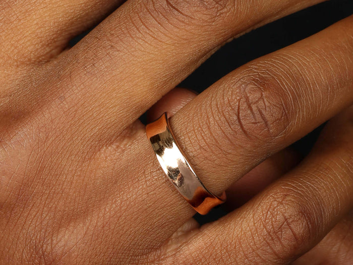 Men's wedding rings