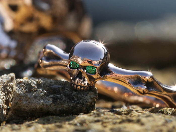 Skulls with diamonds