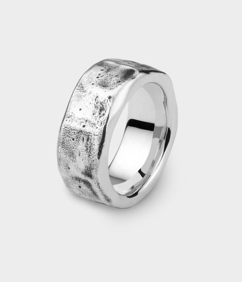 Beaten Wide Ring in Silver, Size P