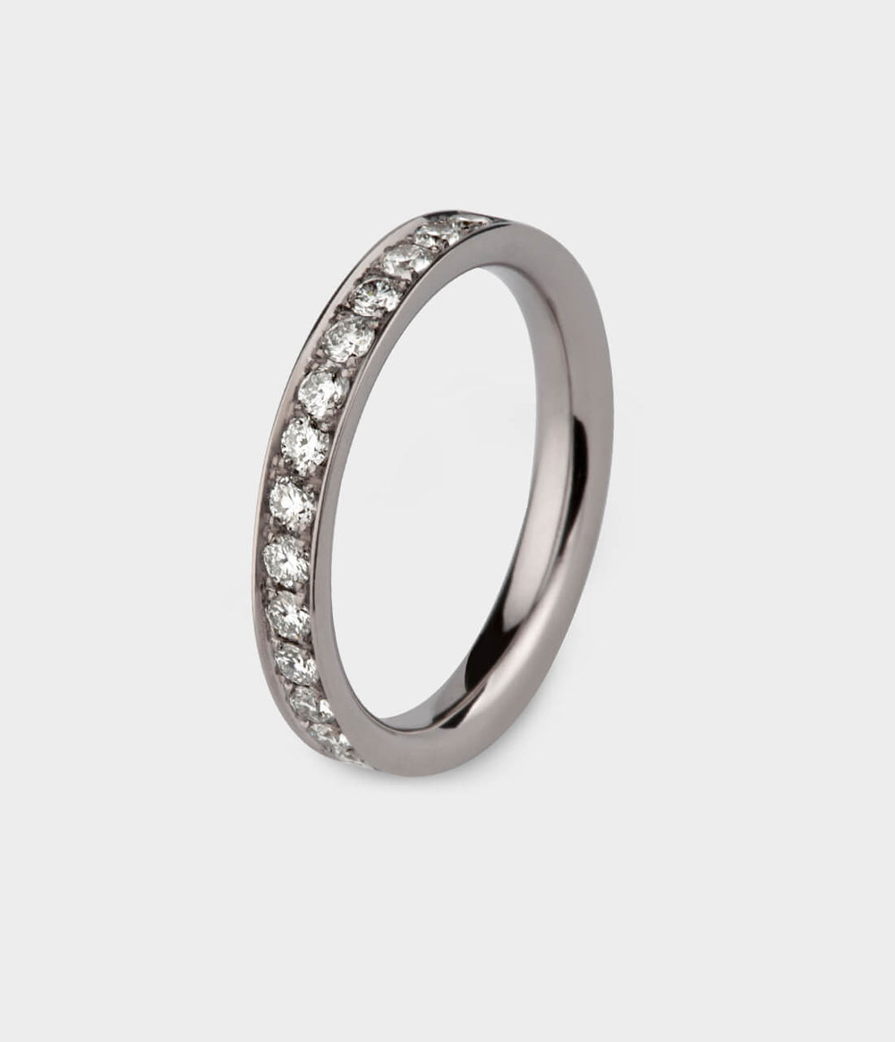 Circle of Light 1 Carat Full Eternity Ring in Platinum with Diamonds, Size L