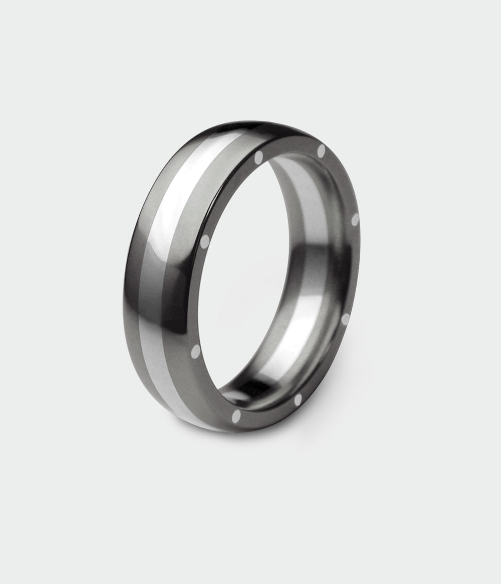 Metal Geo Ellipse Ring in Silver and Titanium, Size V 1/2