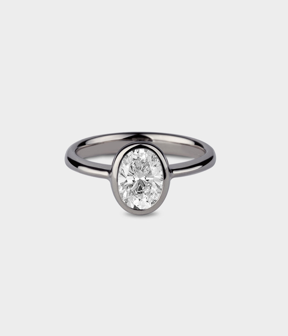 Oval Halo Ring in Platinum with 1.05ct Diamond HVS, Size L