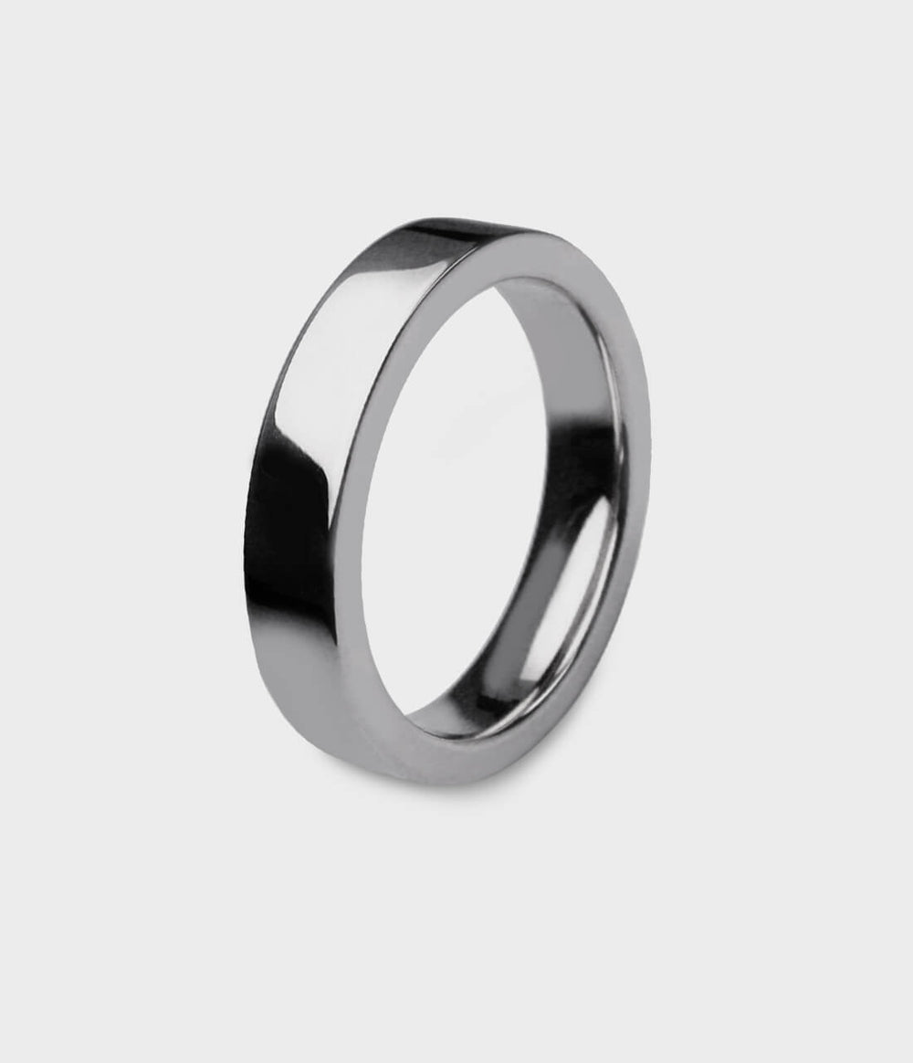 3/4 profile of a Times Square Slim Ring