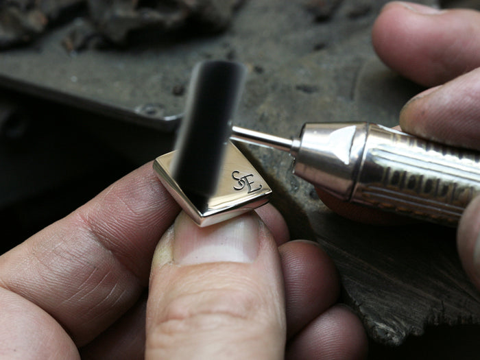 Complimentary Engraving Throughout December