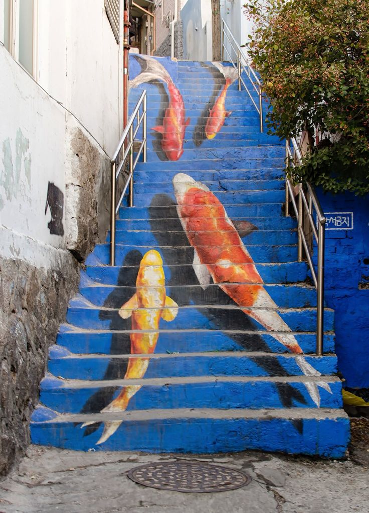 An Interesting Concept: Incredible Fish Painted Steps