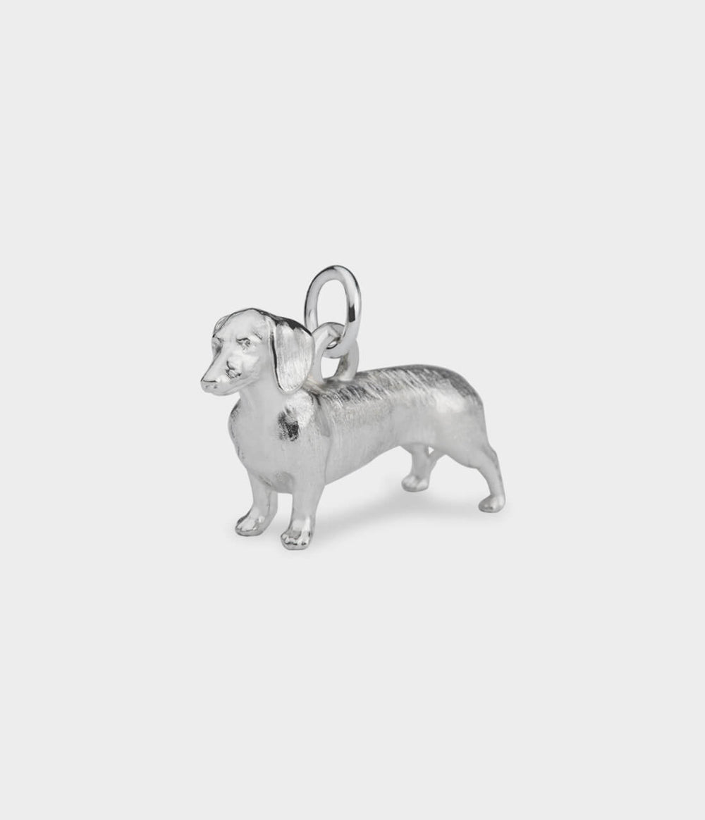 Dachshund Dog Charm / Sterling Silver / no stones