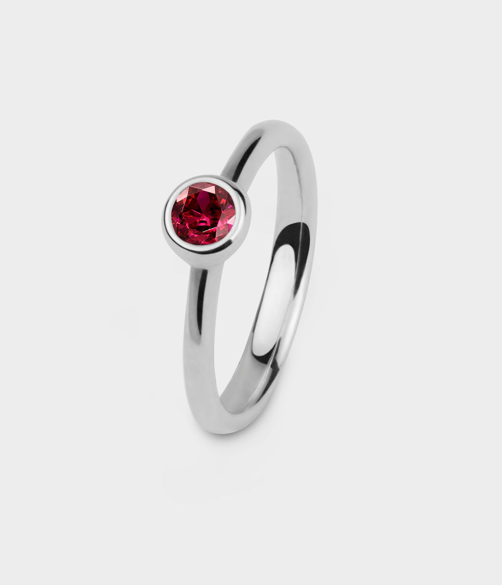 Halo 4 Ring / Sterling Silver / Garnet / Size H