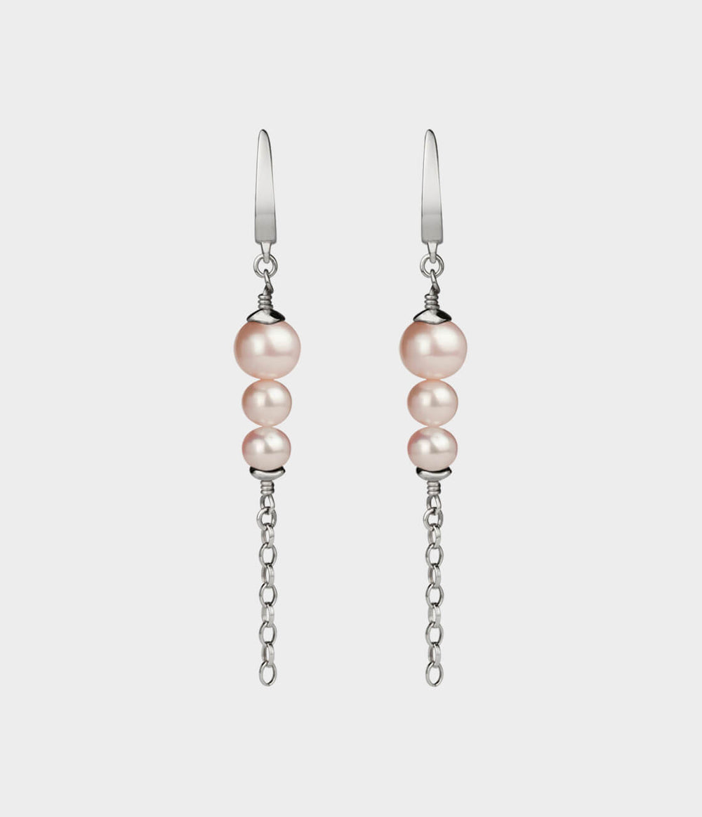 Jeunesse Pearl Earrings / Sterling Silver / Round Pink Pearls