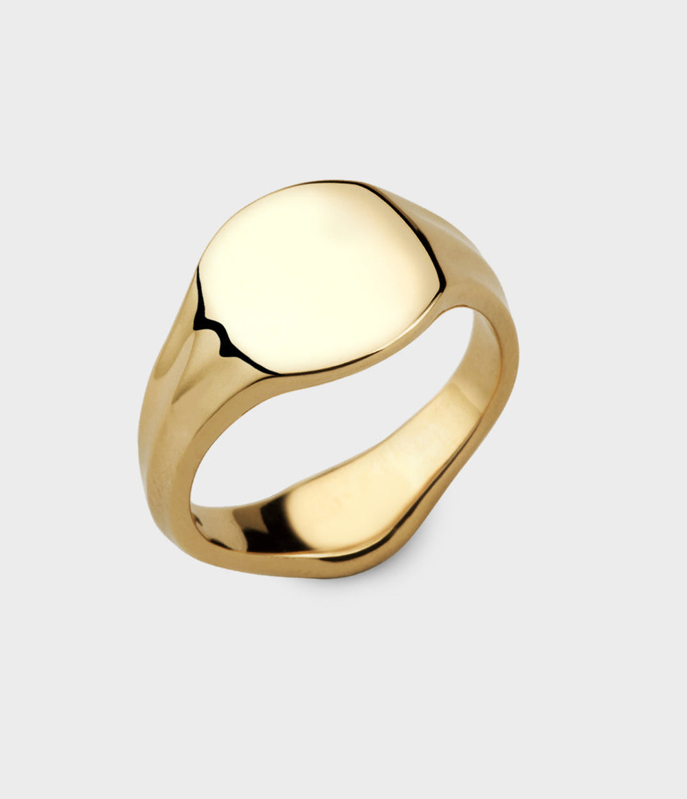 Small Signet Ring in 18ct Yellow Gold, Size M1/2