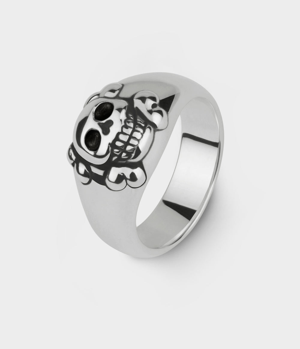 Smiling Skull Ring in Silver, Size K