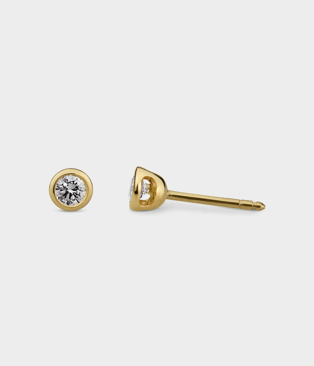 Halo Stud Earrings in 9ct Yellow Gold with Diamonds