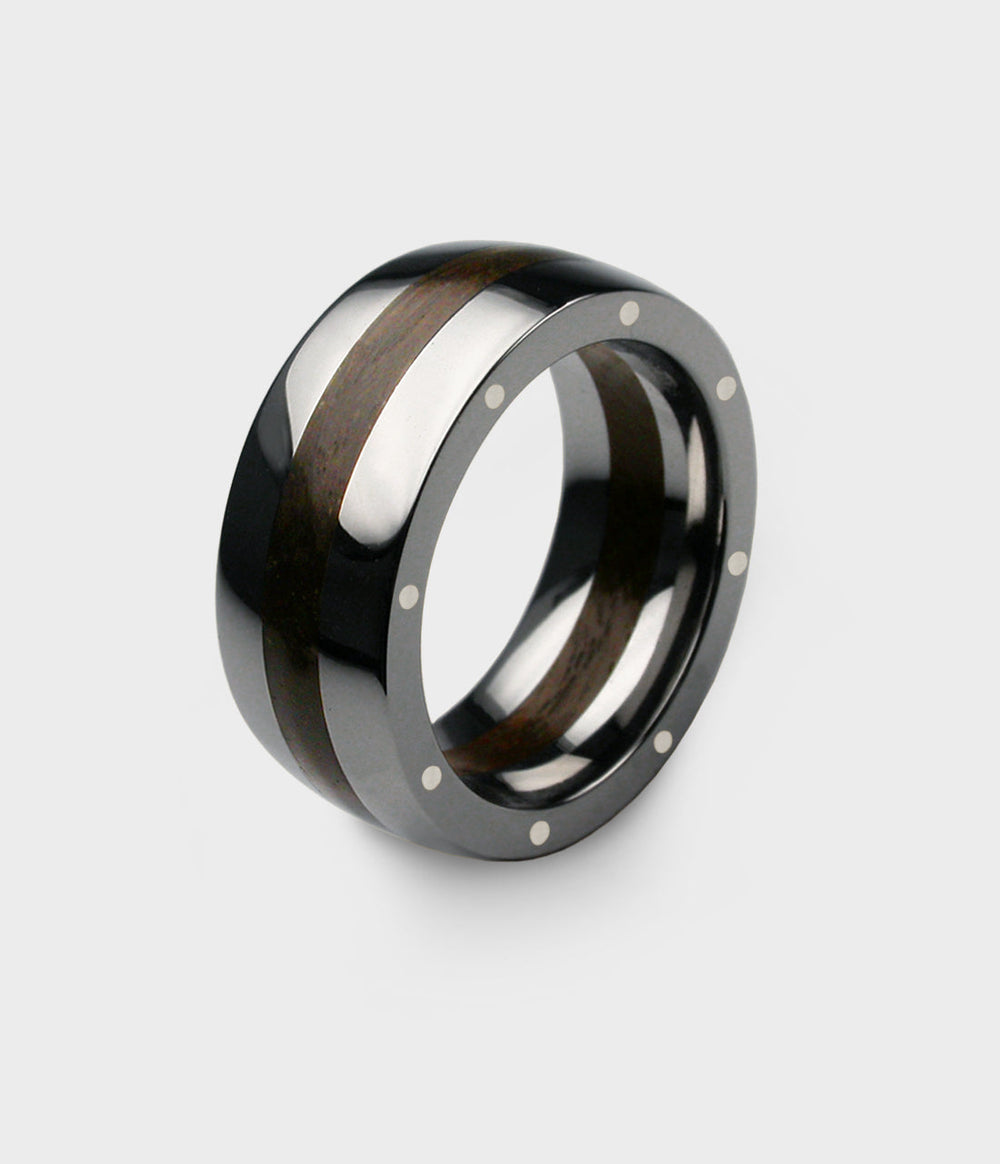 London Oak Geo Ellipse Ring in Titanium, Size Y1/2