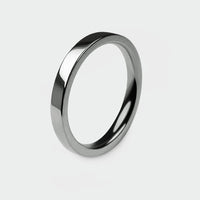 a womens hand wearing a times square wedding band