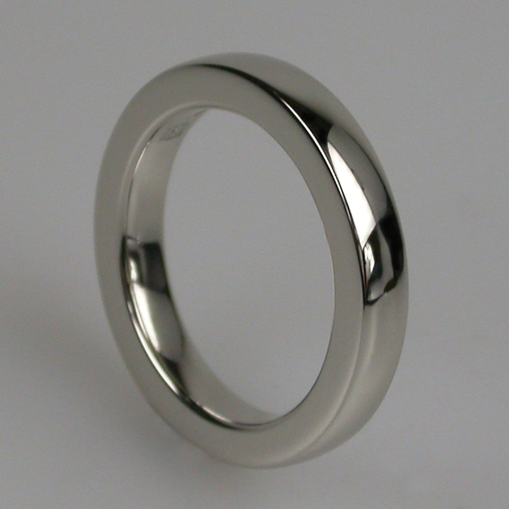 Radiant Wedding Ring 18ct White Gold, Size P