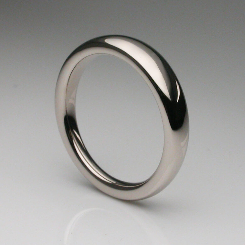 Solitaire Wedding Ring in 18 White Gold, Size L