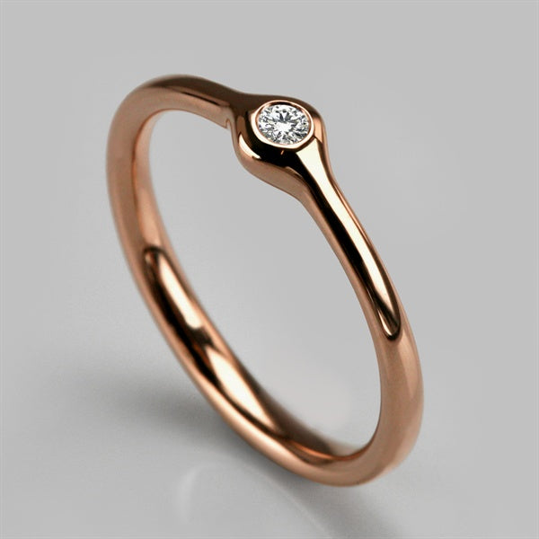 Dainty Belle Engagement in 18ct Rose Gold with Diamond, Size L