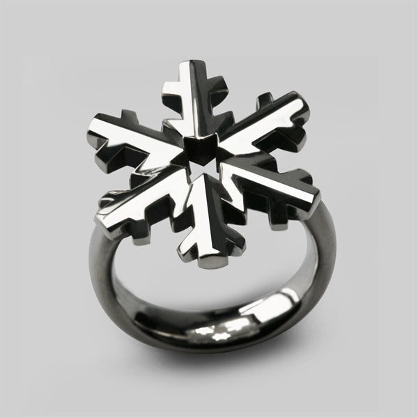 Snowflake Ring in Silver, Size H