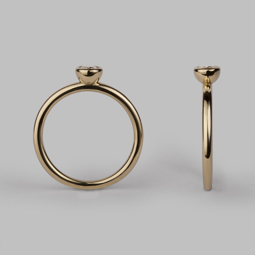 Stackable Ring in 14ct Yellow Gold with Diamond, Size K1/2