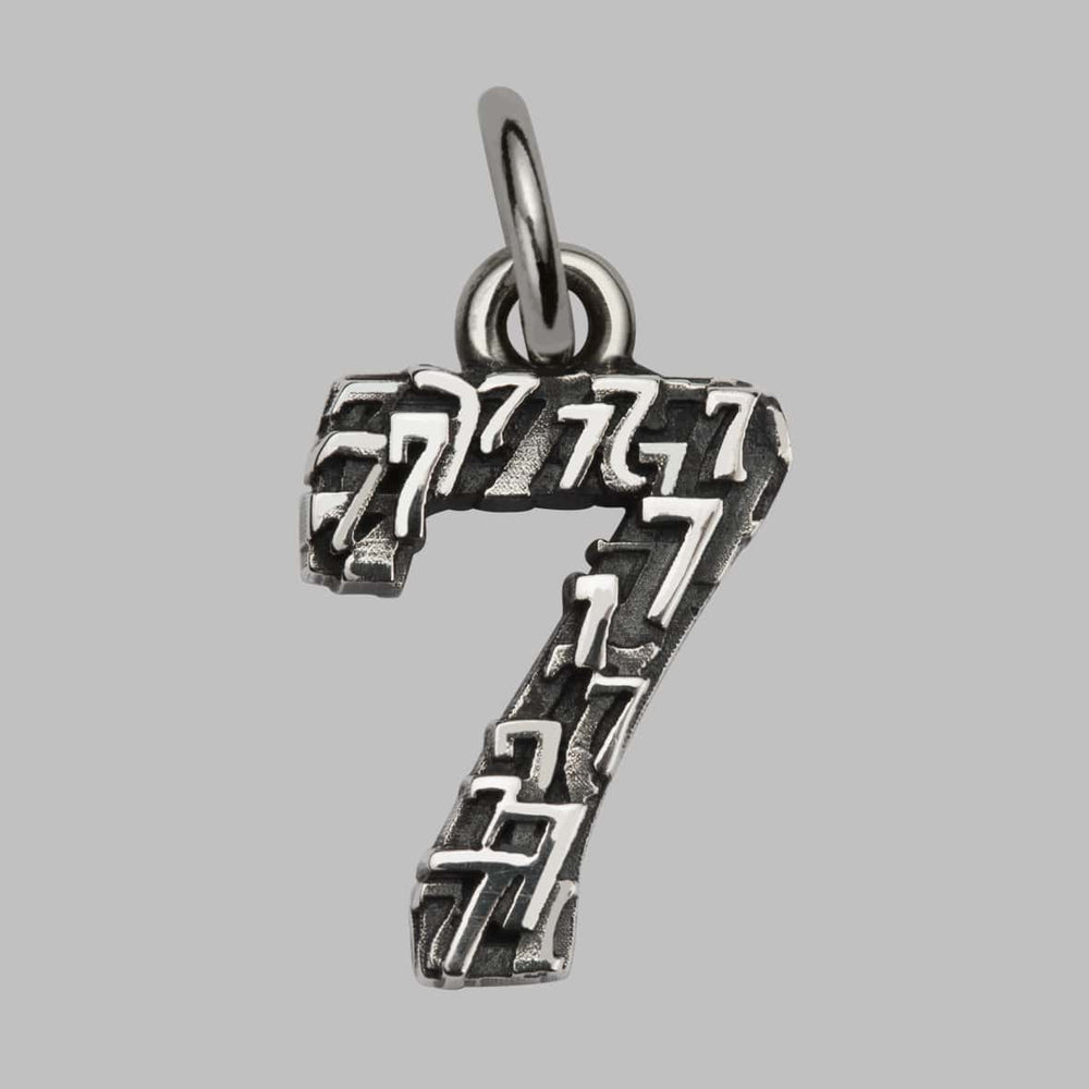 Number Charm - Seven