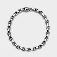 profile of a silver link bracelet